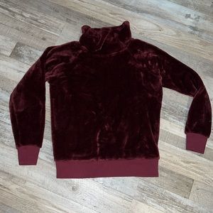 Gaiam Red Velvet Pullover
